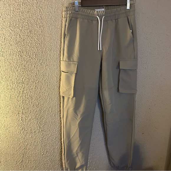 Sovereign Code NWT Youth Hyperloop Cargo Pants Size XL 18/20 Beige Casual - Picture 1 of 9